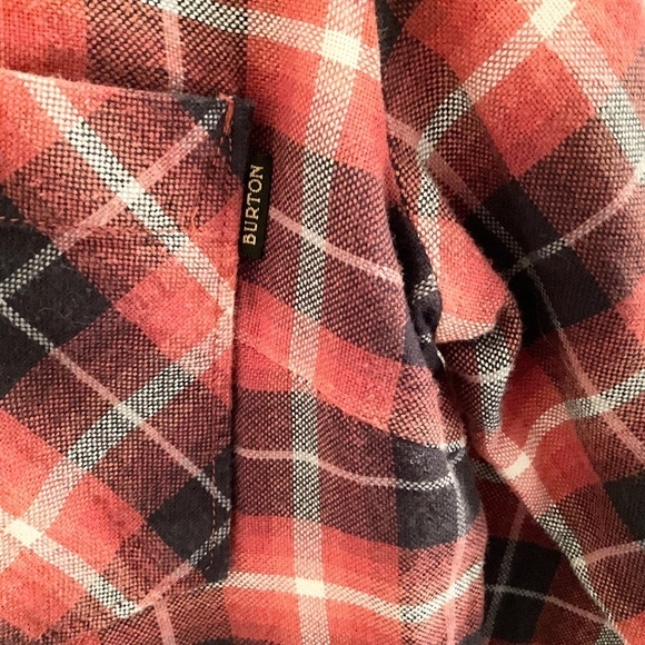 Burton Women’s button down Shirt Plaid Flannel 100% cotton Grungy S - Picture 11 of 14